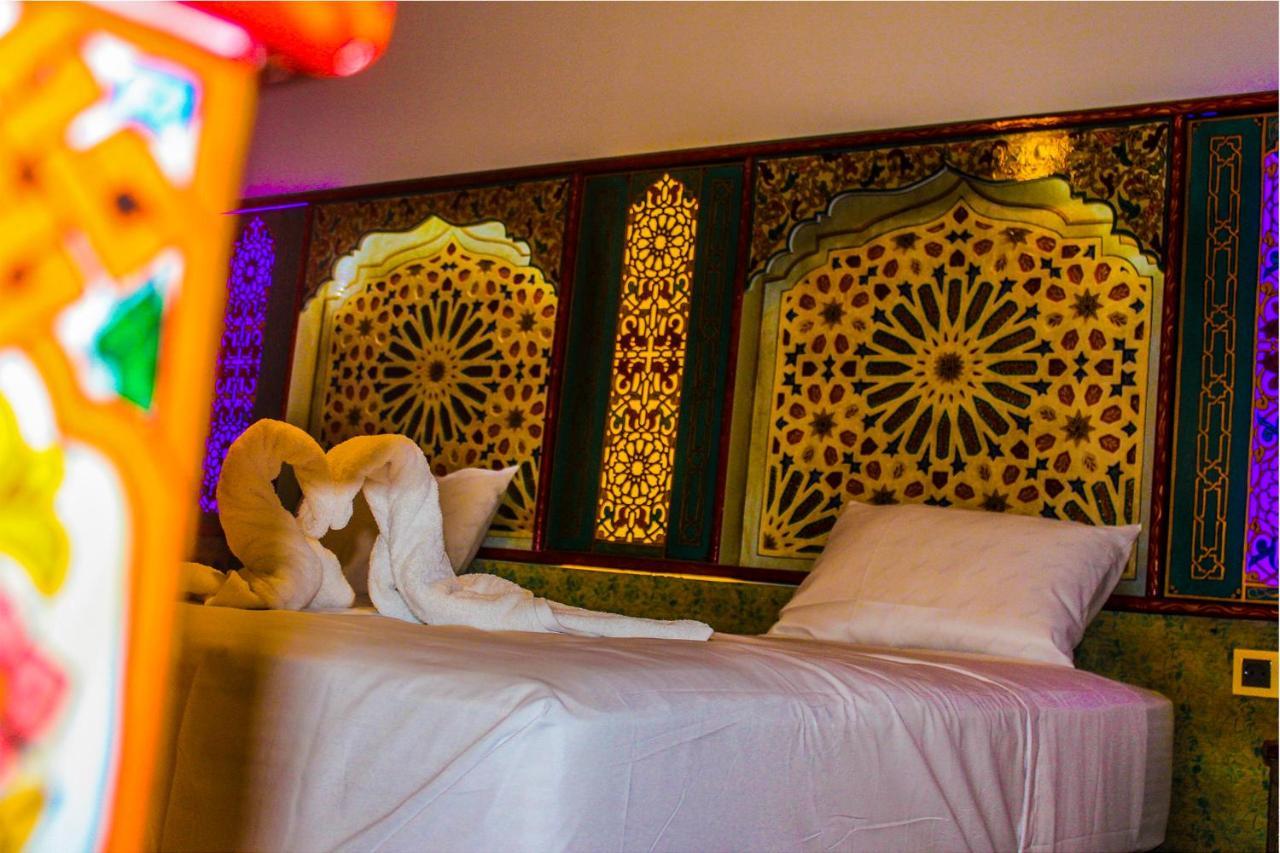 Riad Azemmat เชฟชาอูน ภายนอก รูปภาพ