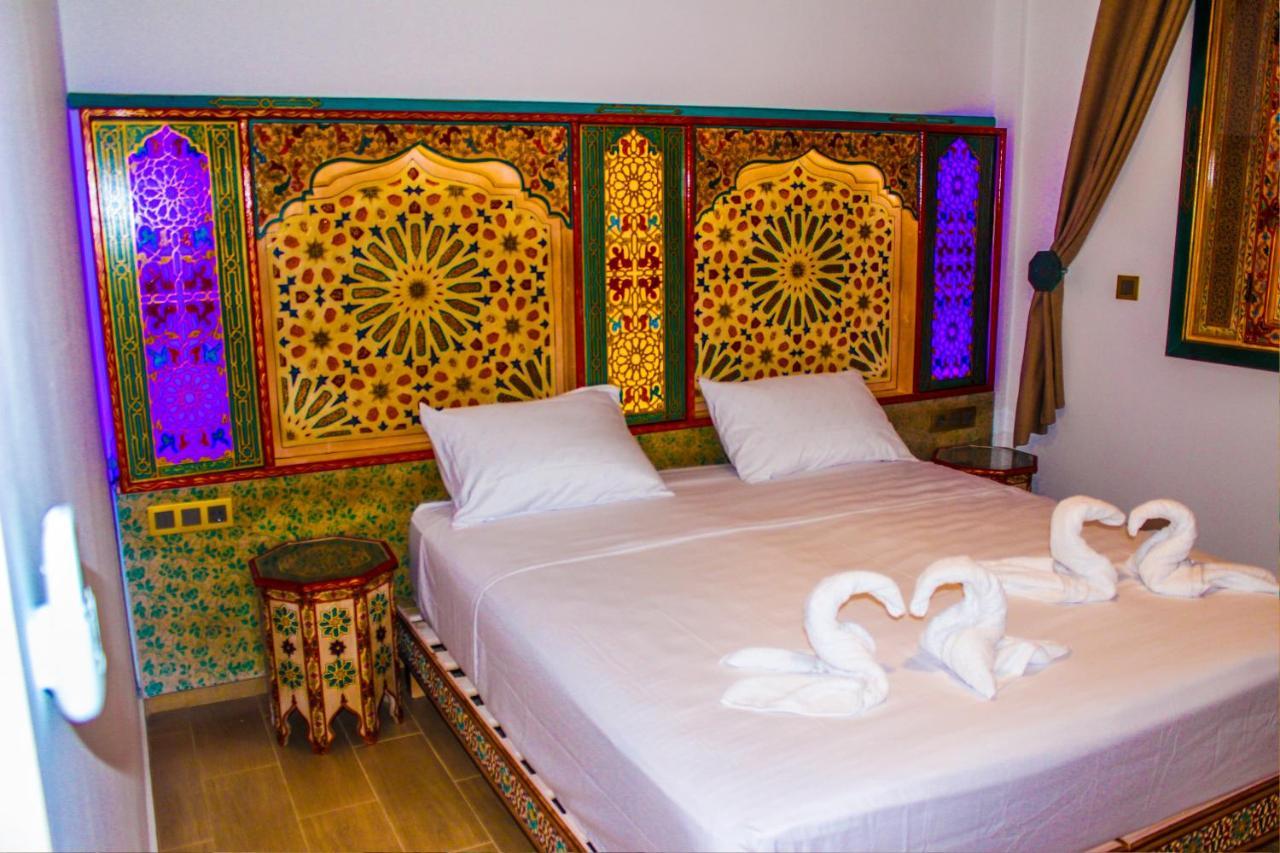 Riad Azemmat เชฟชาอูน ภายนอก รูปภาพ
